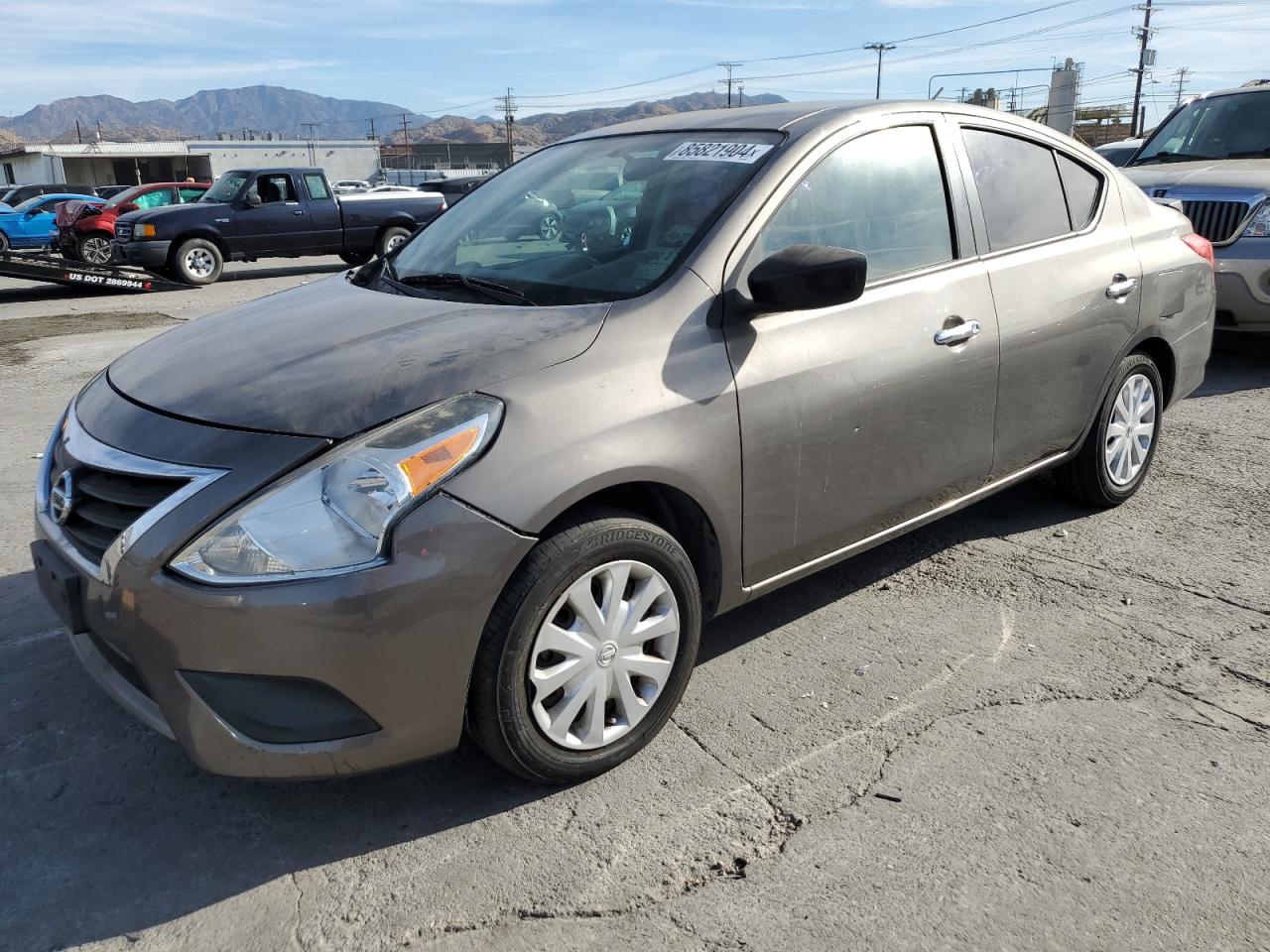 NISSAN VERSA S 2015