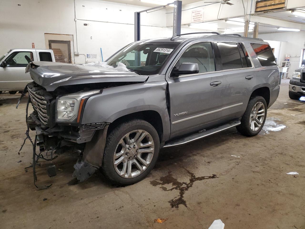 GMC YUKON SLT 2018