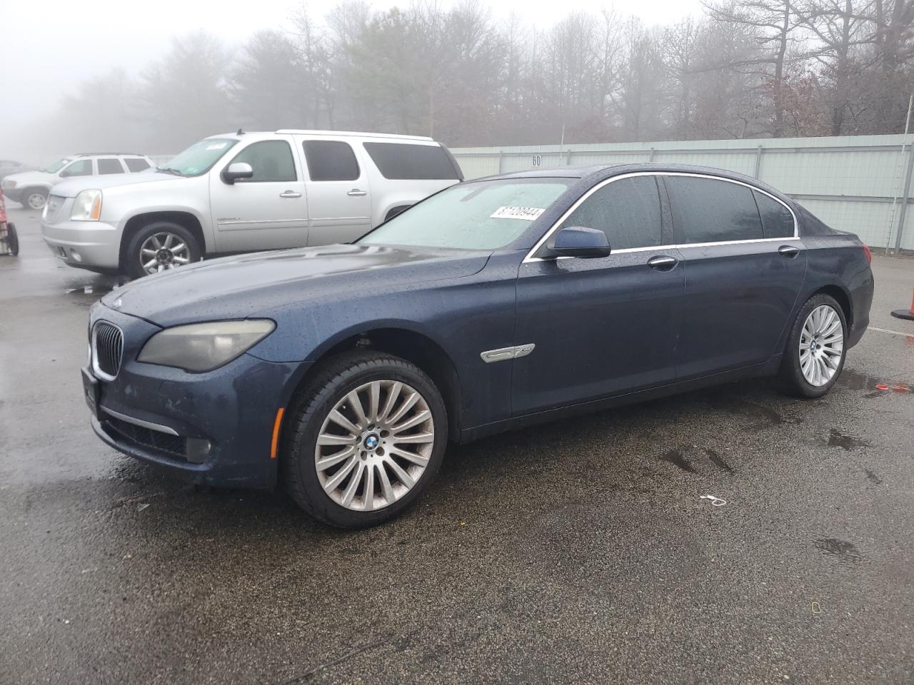 BMW 750 LXI 2012