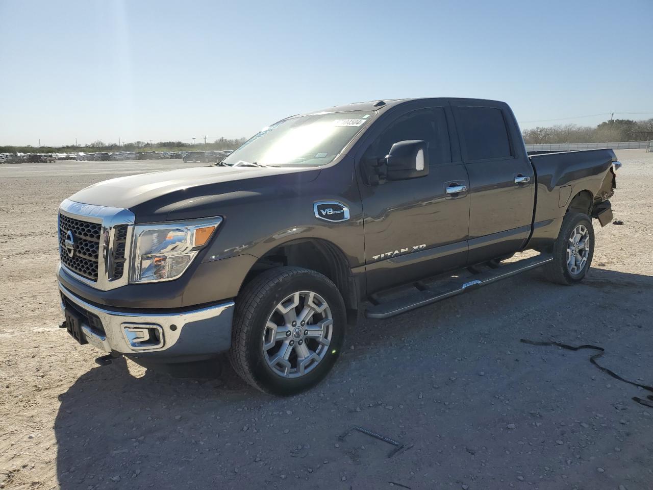NISSAN TITAN XD S 2017