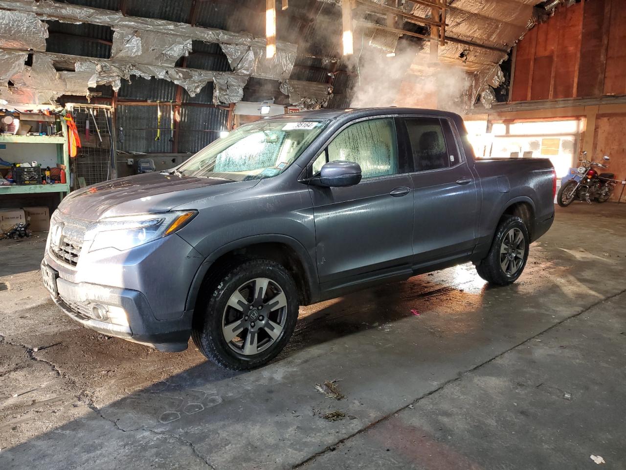 HONDA RIDGELINE 2017