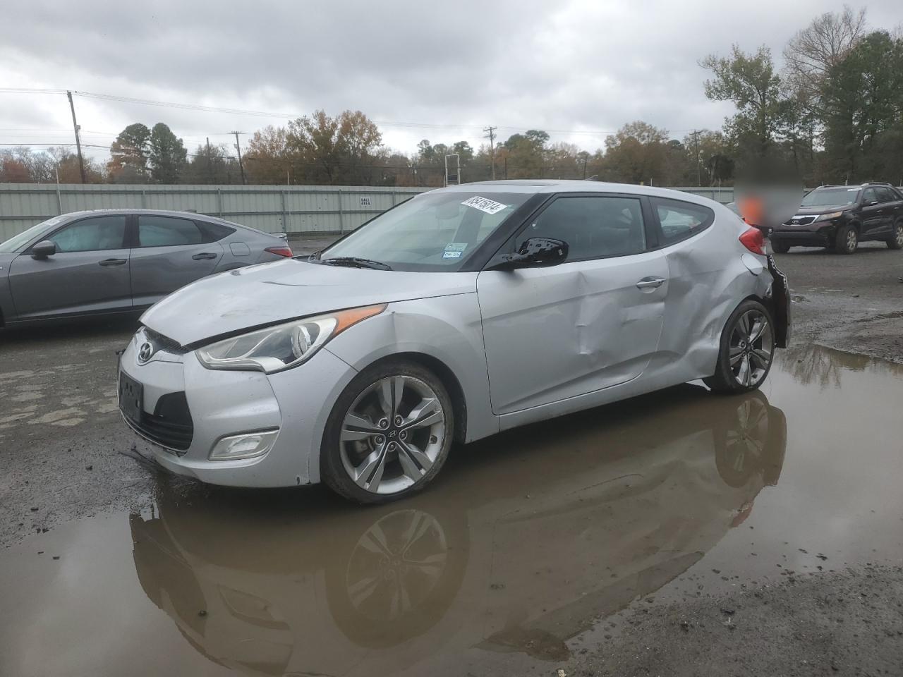 HYUNDAI VELOSTER 2013