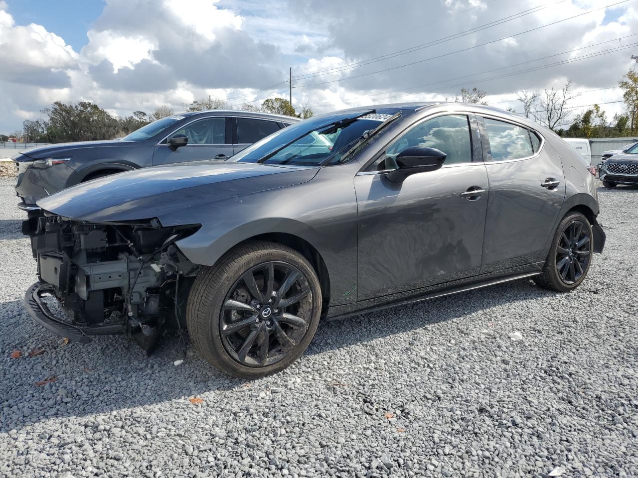 MAZDA 3 2023