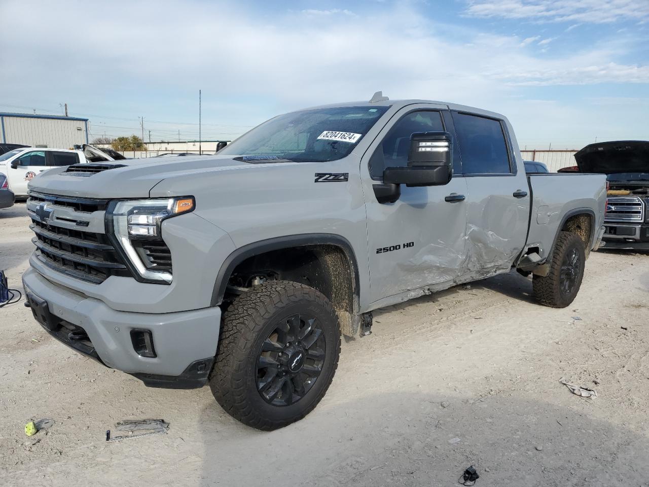 CHEVROLET SILVERADO 2024