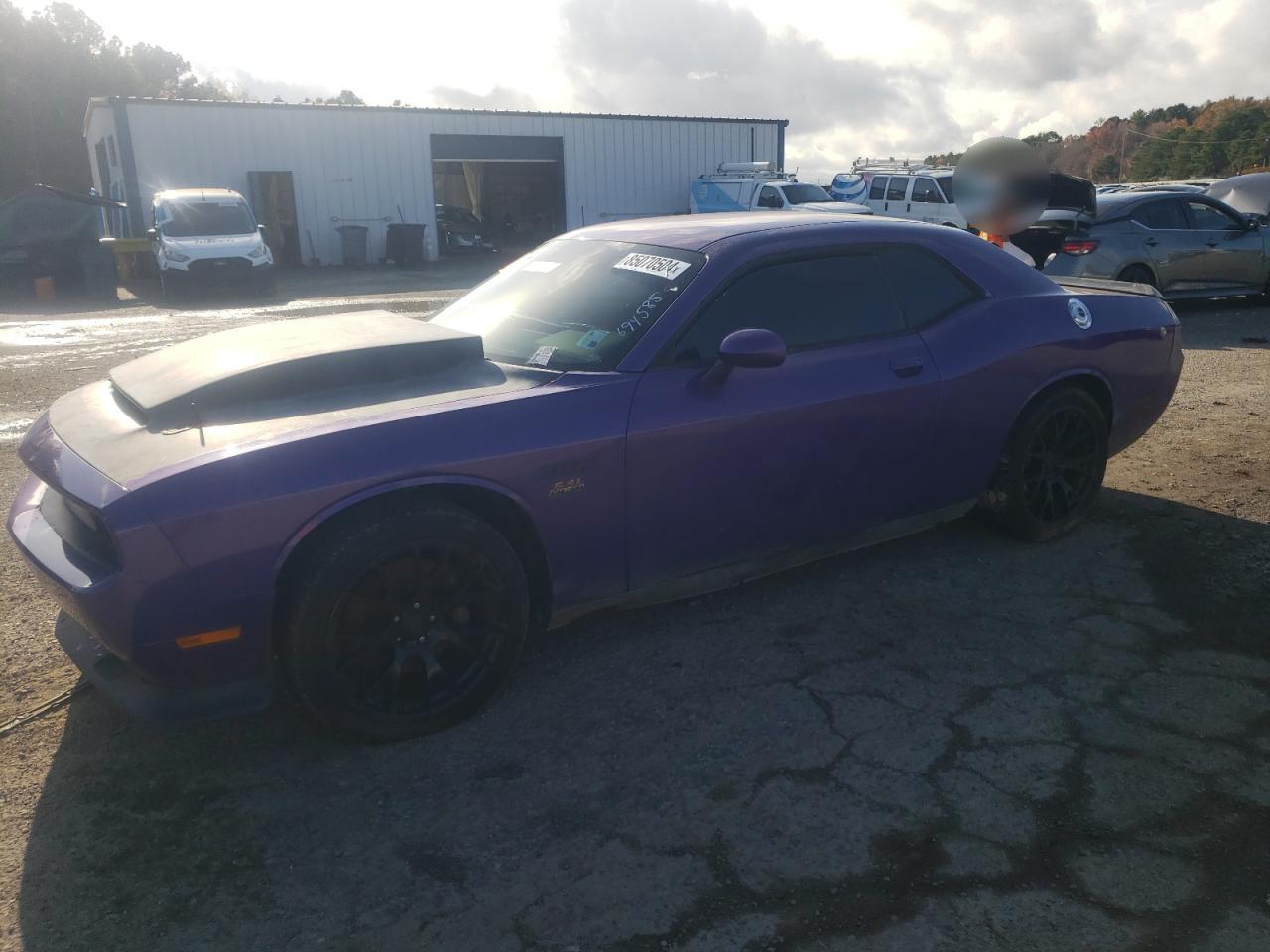DODGE CHALLENGER 2013