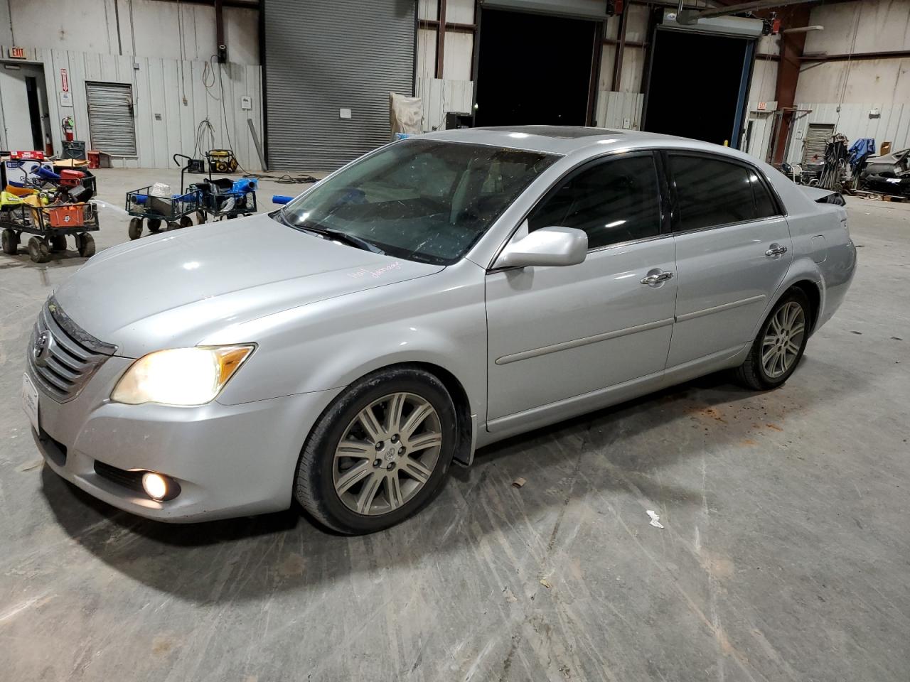 TOYOTA AVALON XL 2009