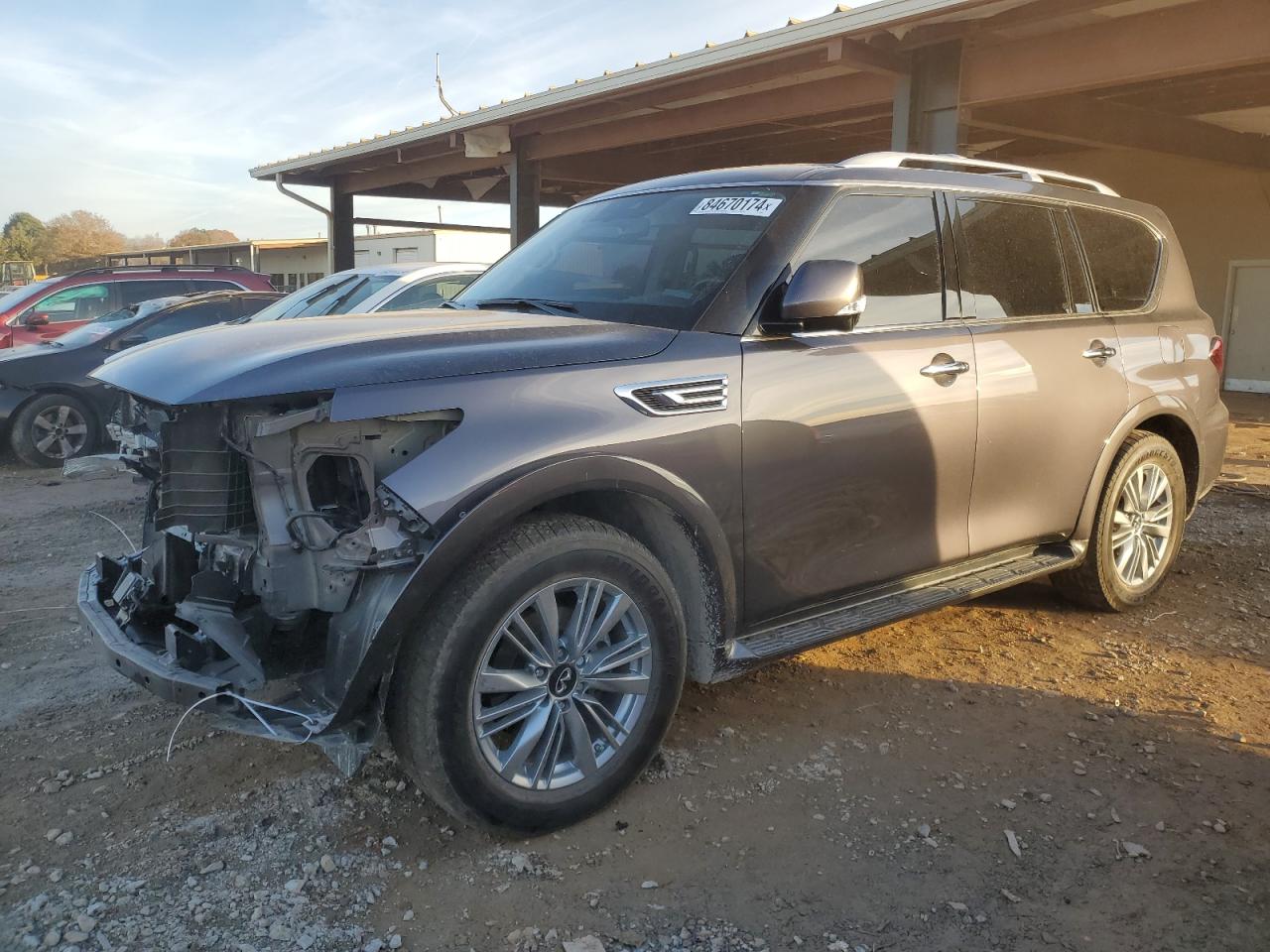 INFINITI QX80 LUXE 2023