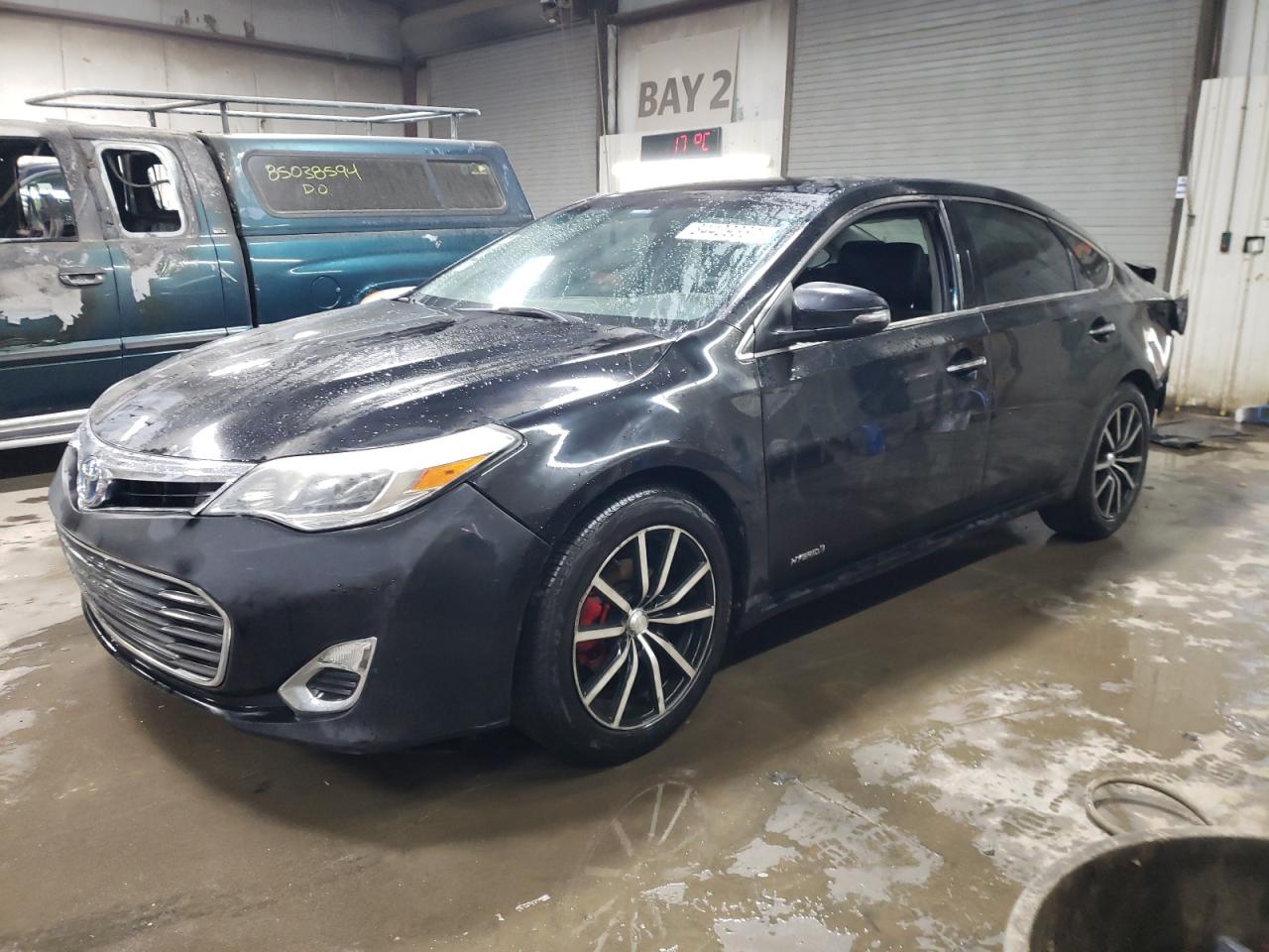 TOYOTA AVALON HYB 2013