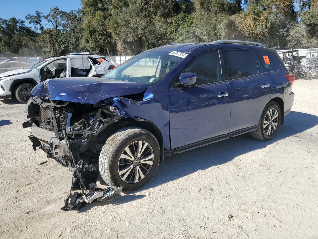 NISSAN PATHFINDER 2017