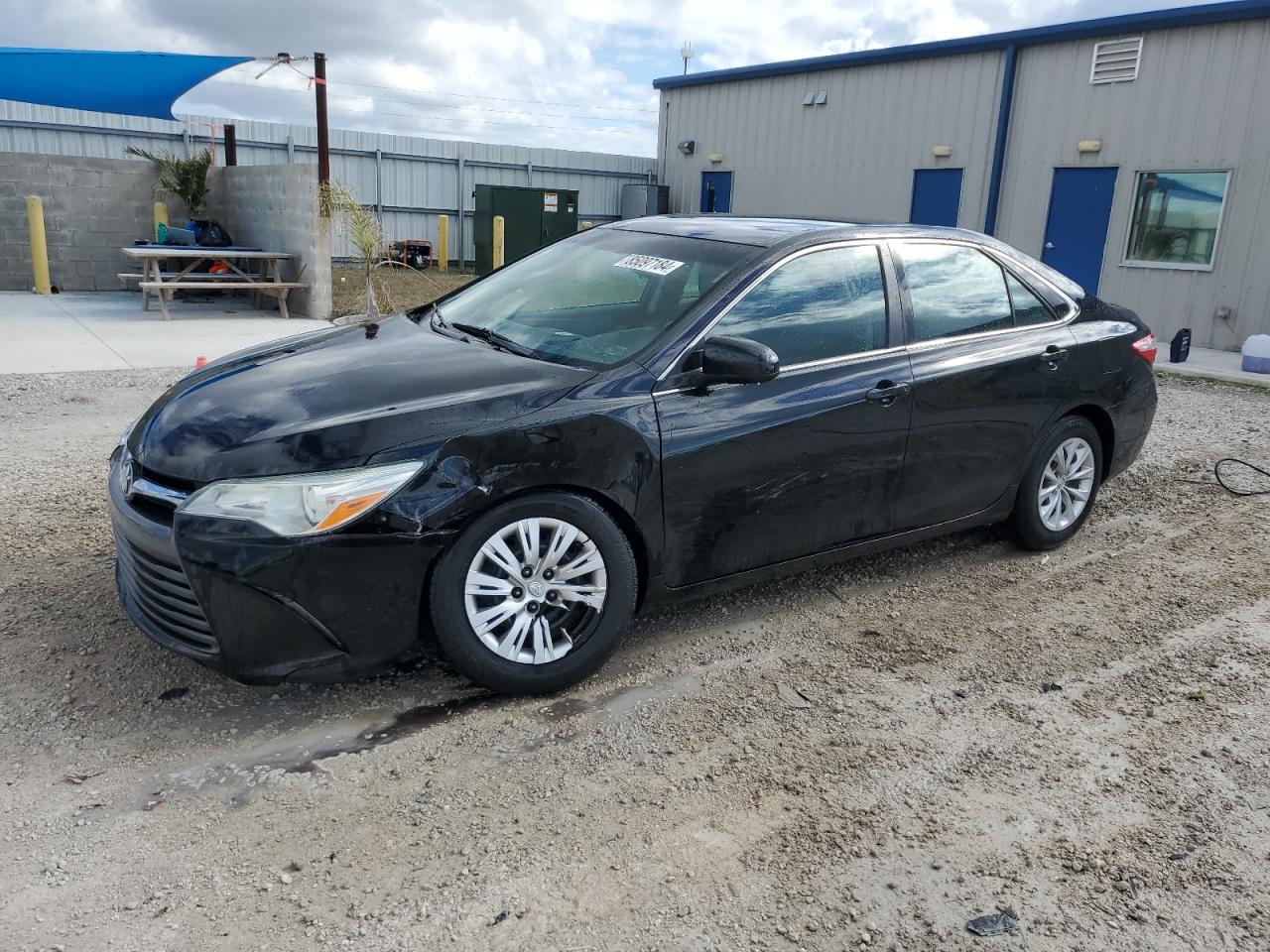 TOYOTA CAMRY LE 2015