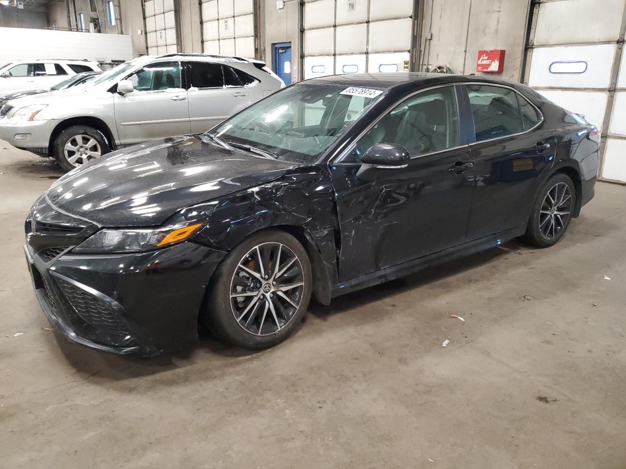 TOYOTA CAMRY SE N 2023