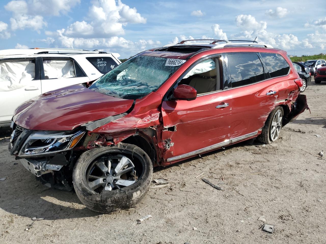 NISSAN PATHFINDER 2016