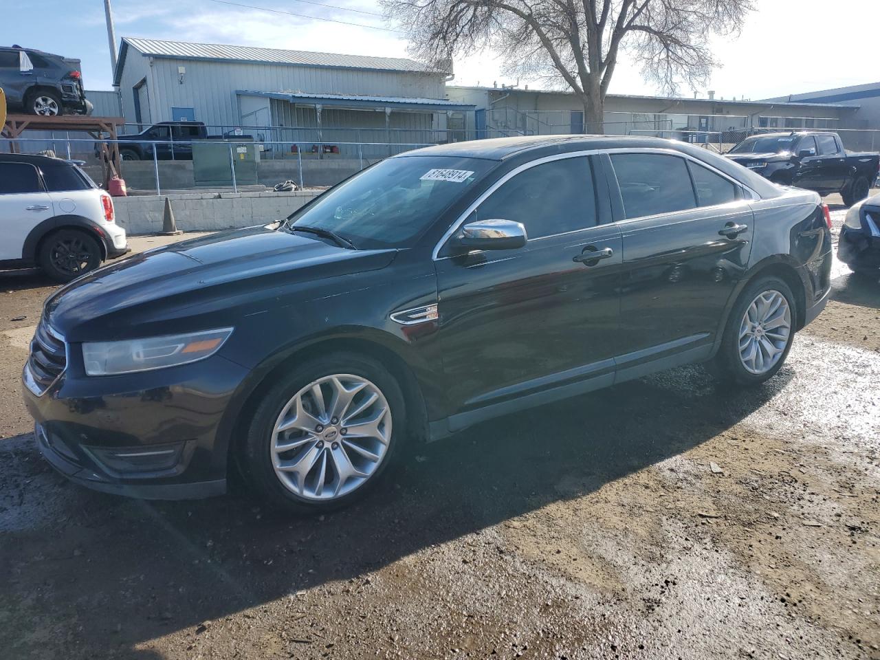 FORD TAURUS LIM 2016