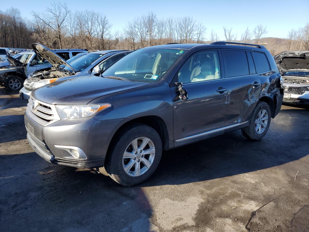 TOYOTA HIGHLANDER 2011