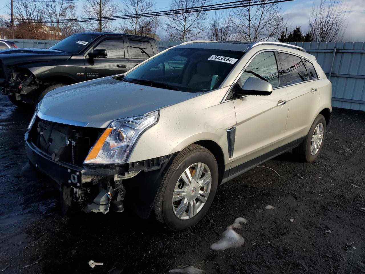 CADILLAC SRX LUXURY 2015