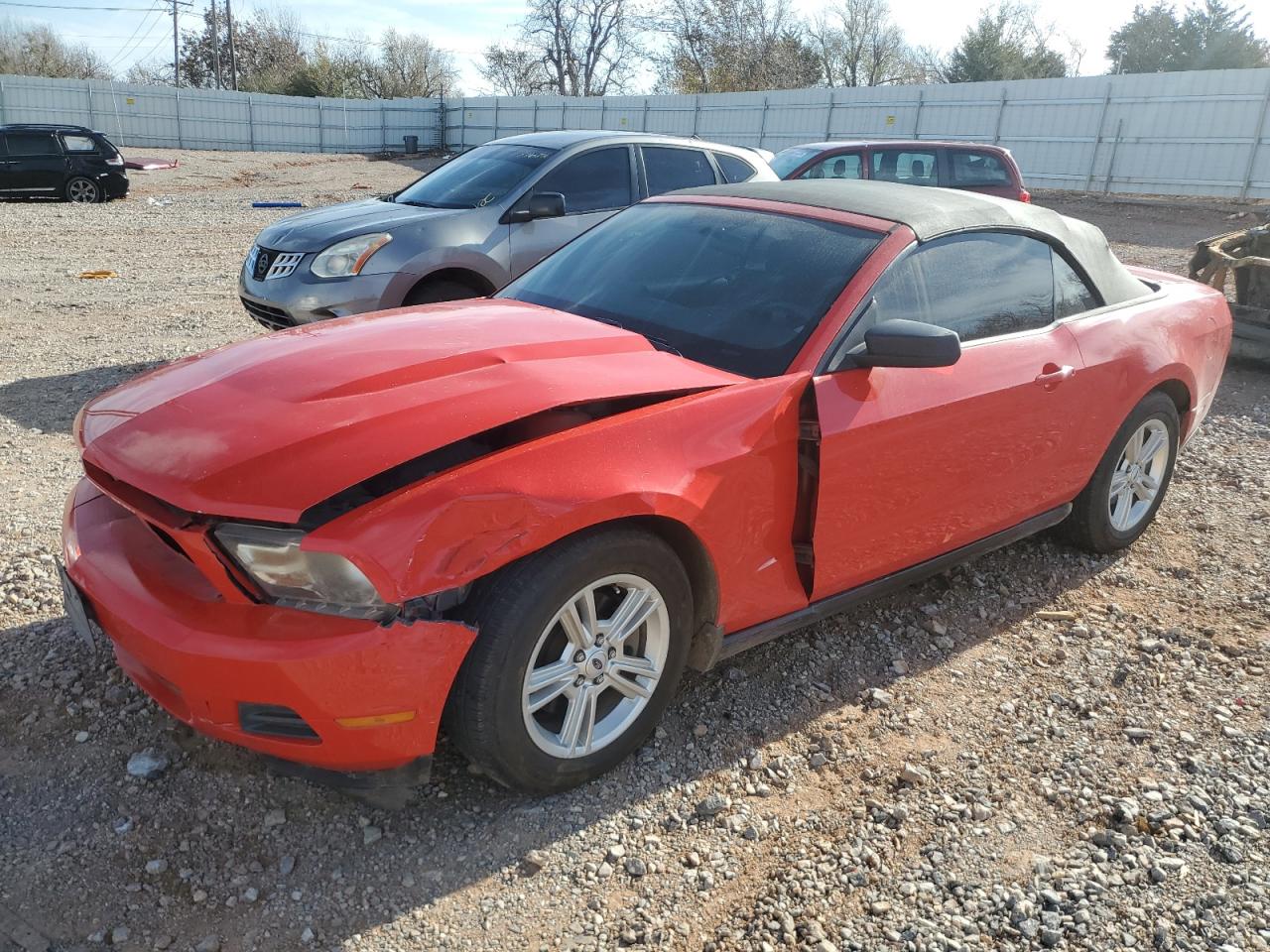 FORD MUSTANG 2012