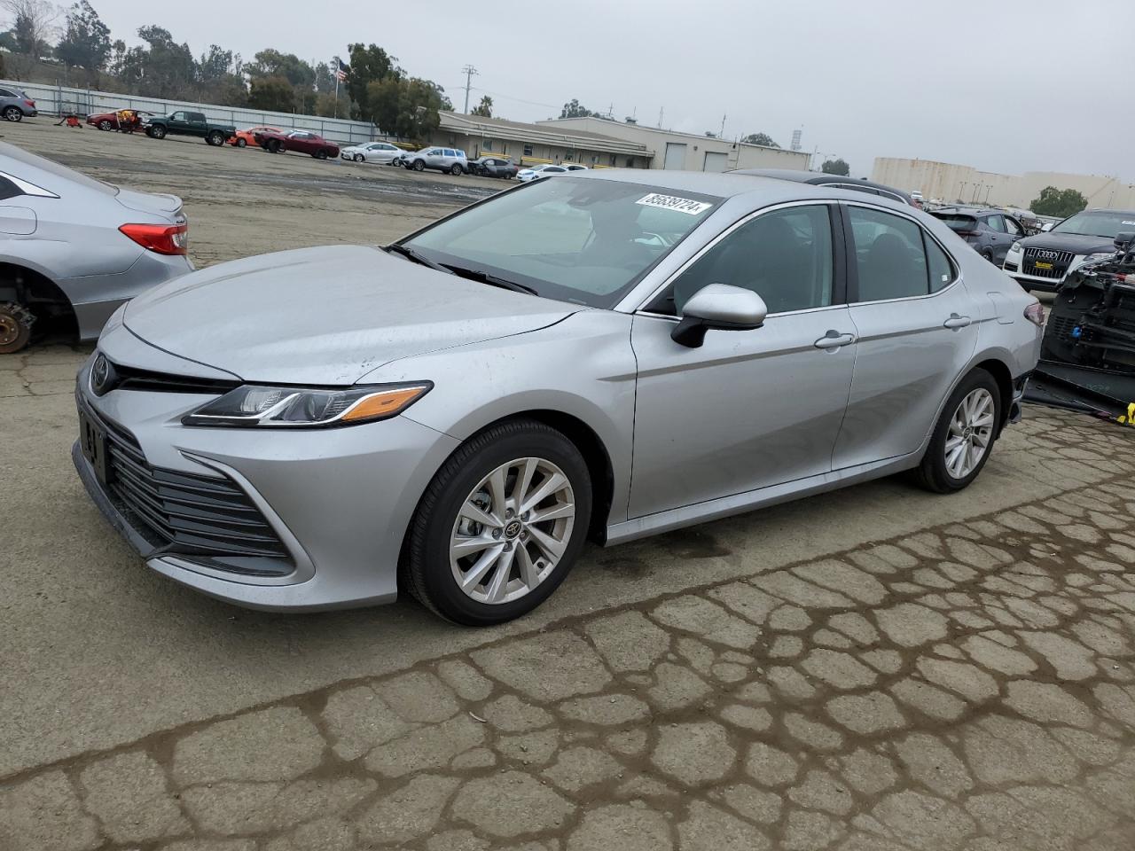 TOYOTA CAMRY LE 2024
