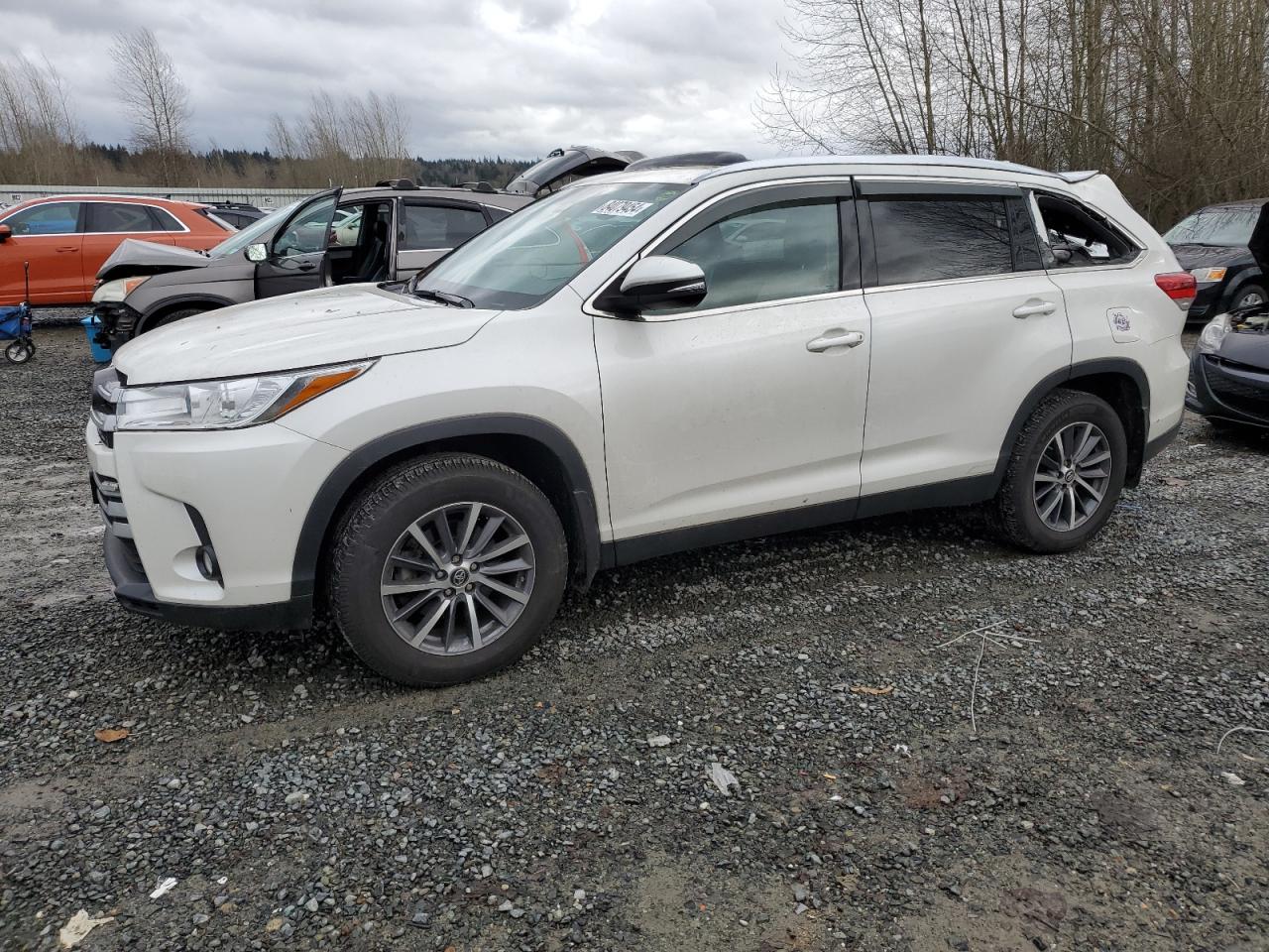 TOYOTA HIGHLANDER 2019