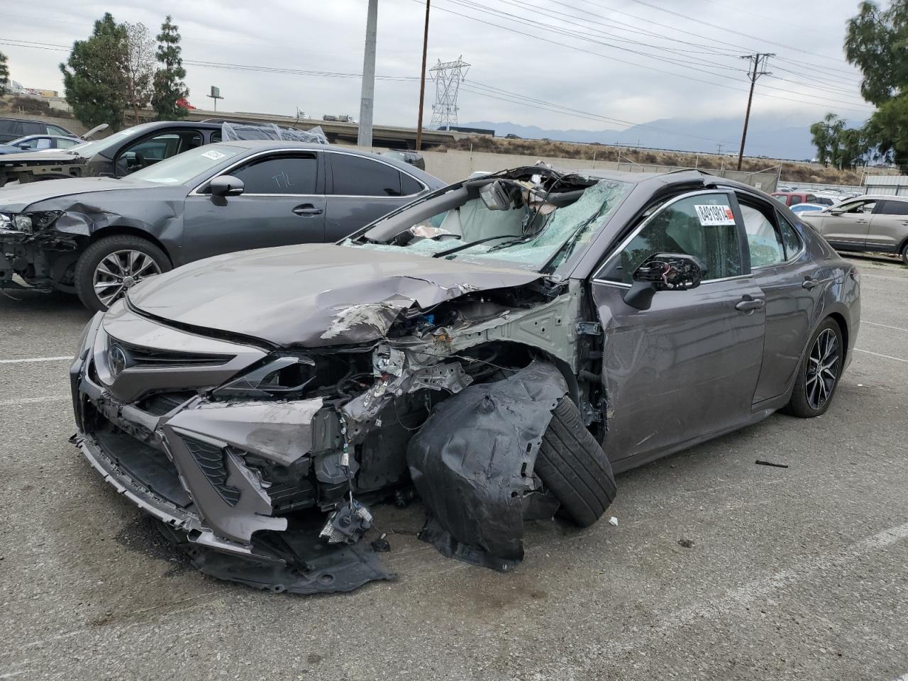 TOYOTA CAMRY SE N 2024