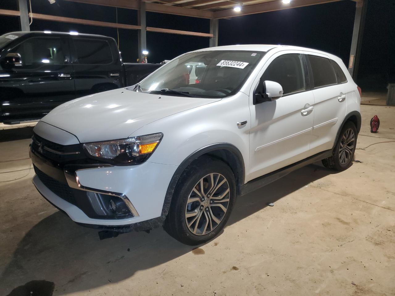 MITSUBISHI OUTLANDER 2018