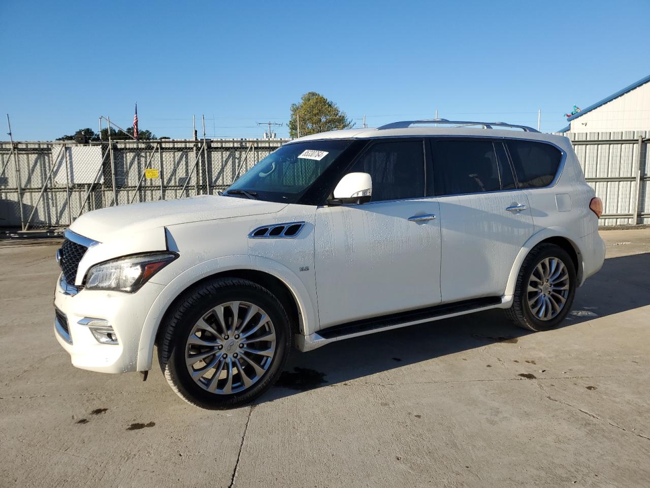 INFINITI QX80 2015