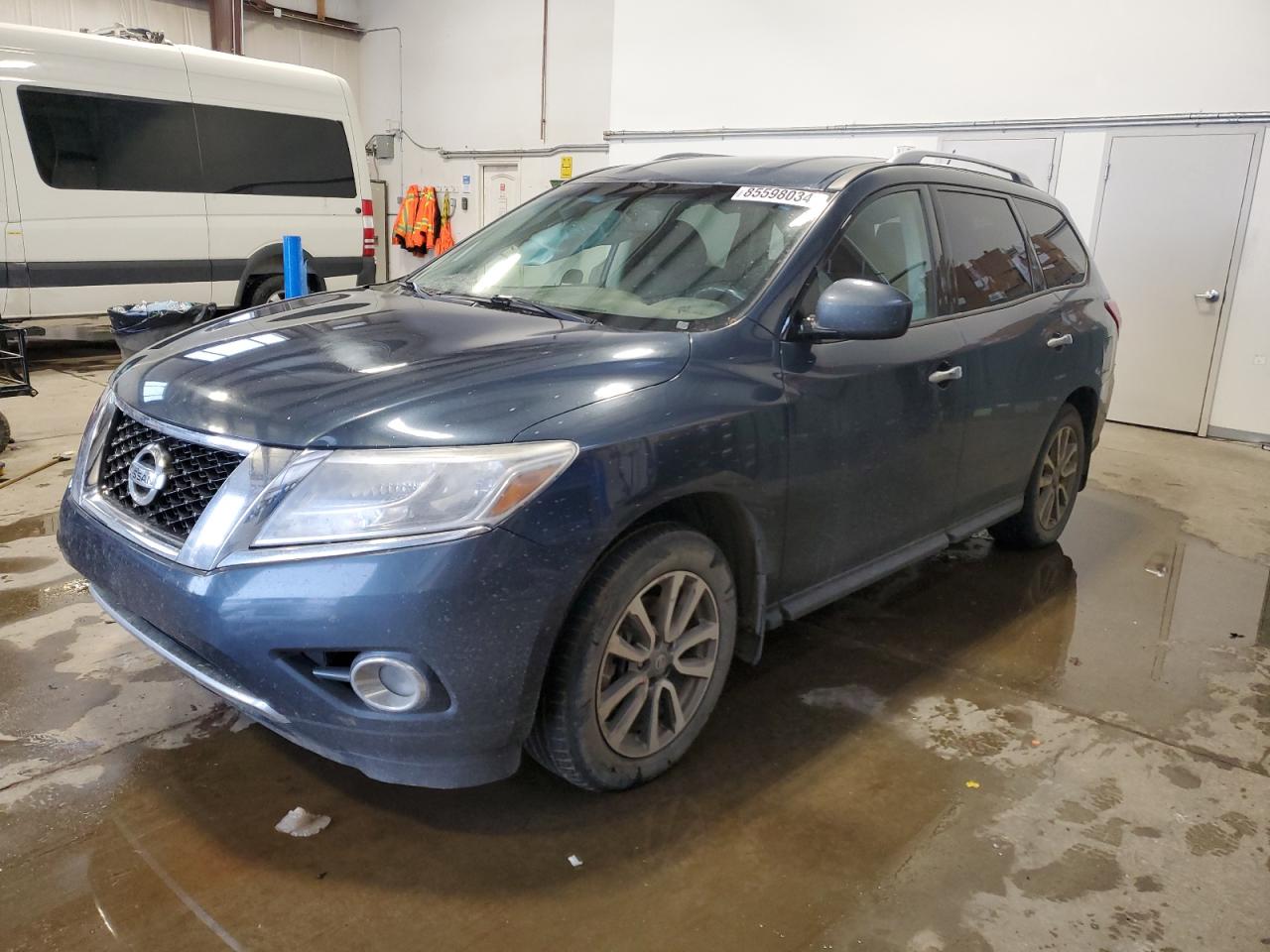 NISSAN PATHFINDER 2015