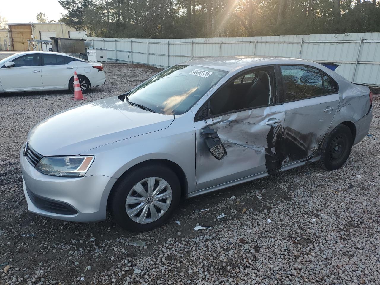 VOLKSWAGEN JETTA BASE 2012