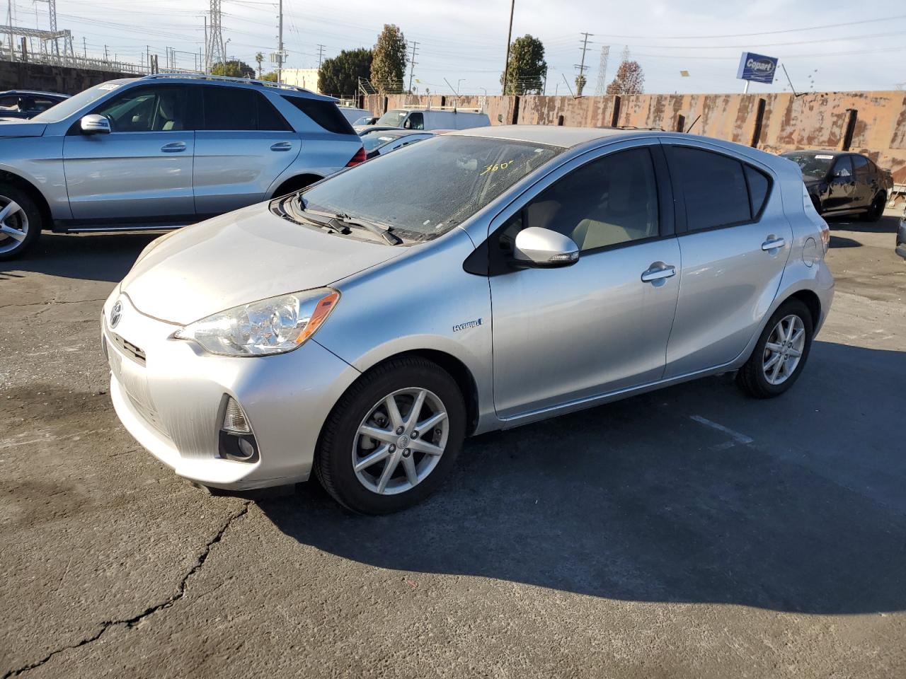TOYOTA PRIUS C 2014