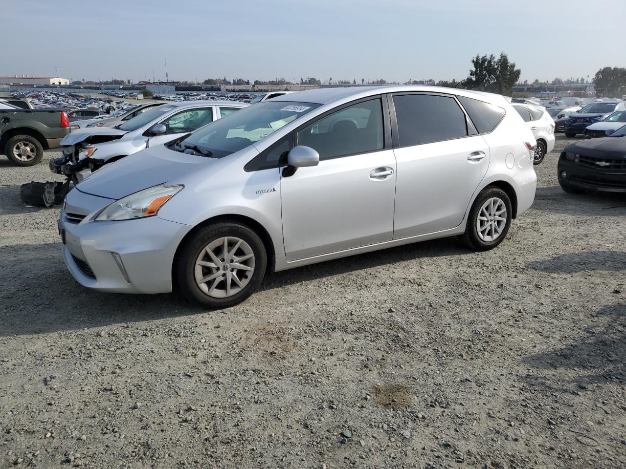 TOYOTA PRIUS V 2012
