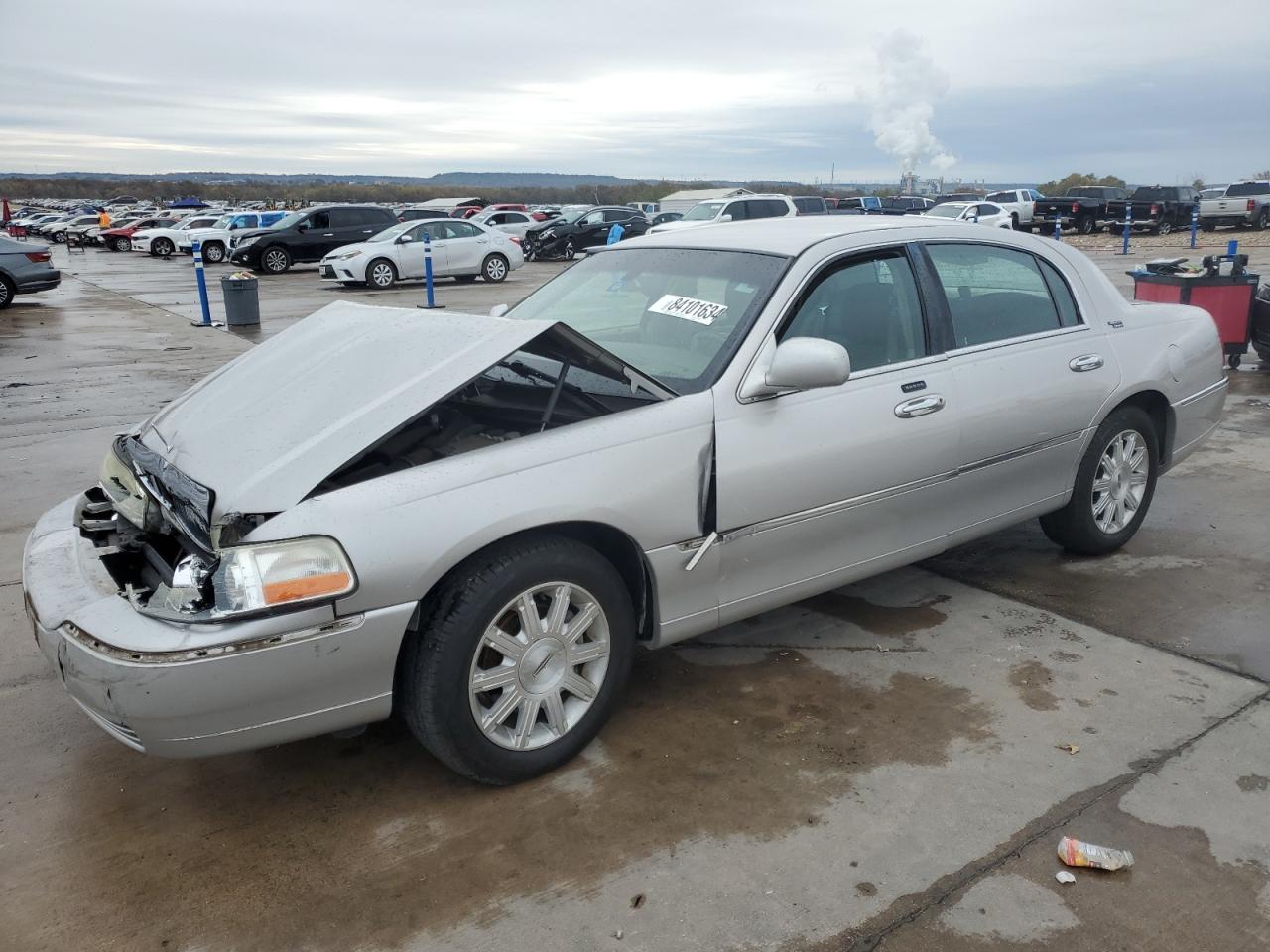 LINCOLN TOWN CAR S 2011