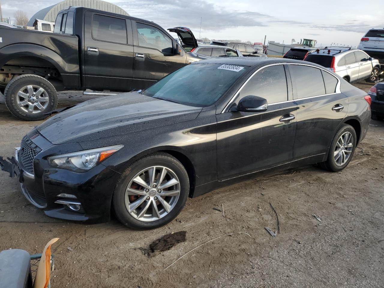 INFINITI Q50 2015