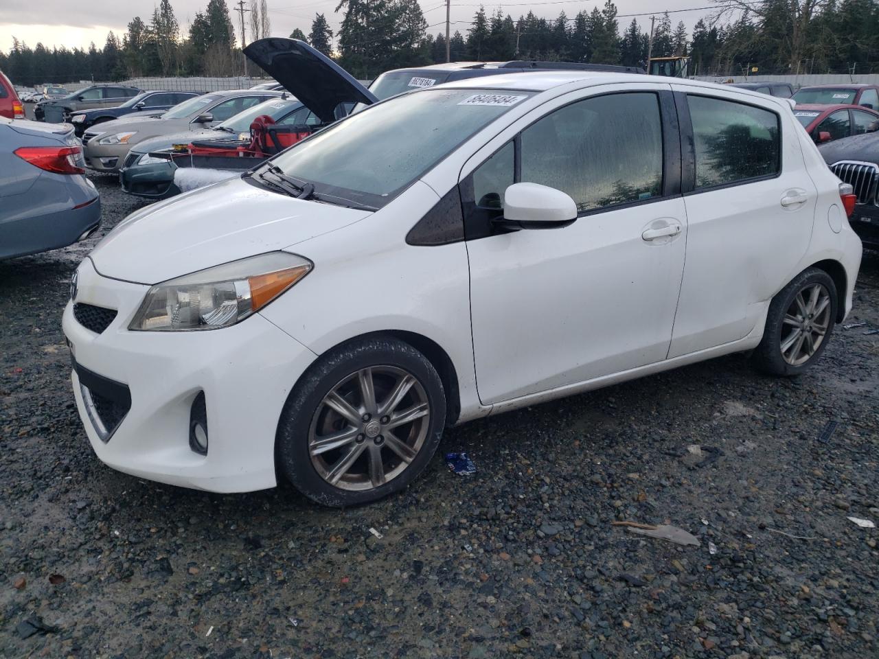 TOYOTA YARIS 2014