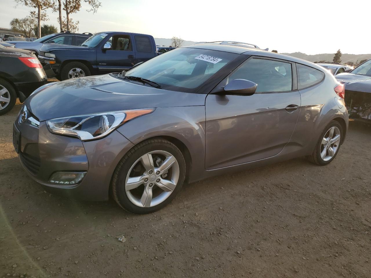 HYUNDAI VELOSTER 2012