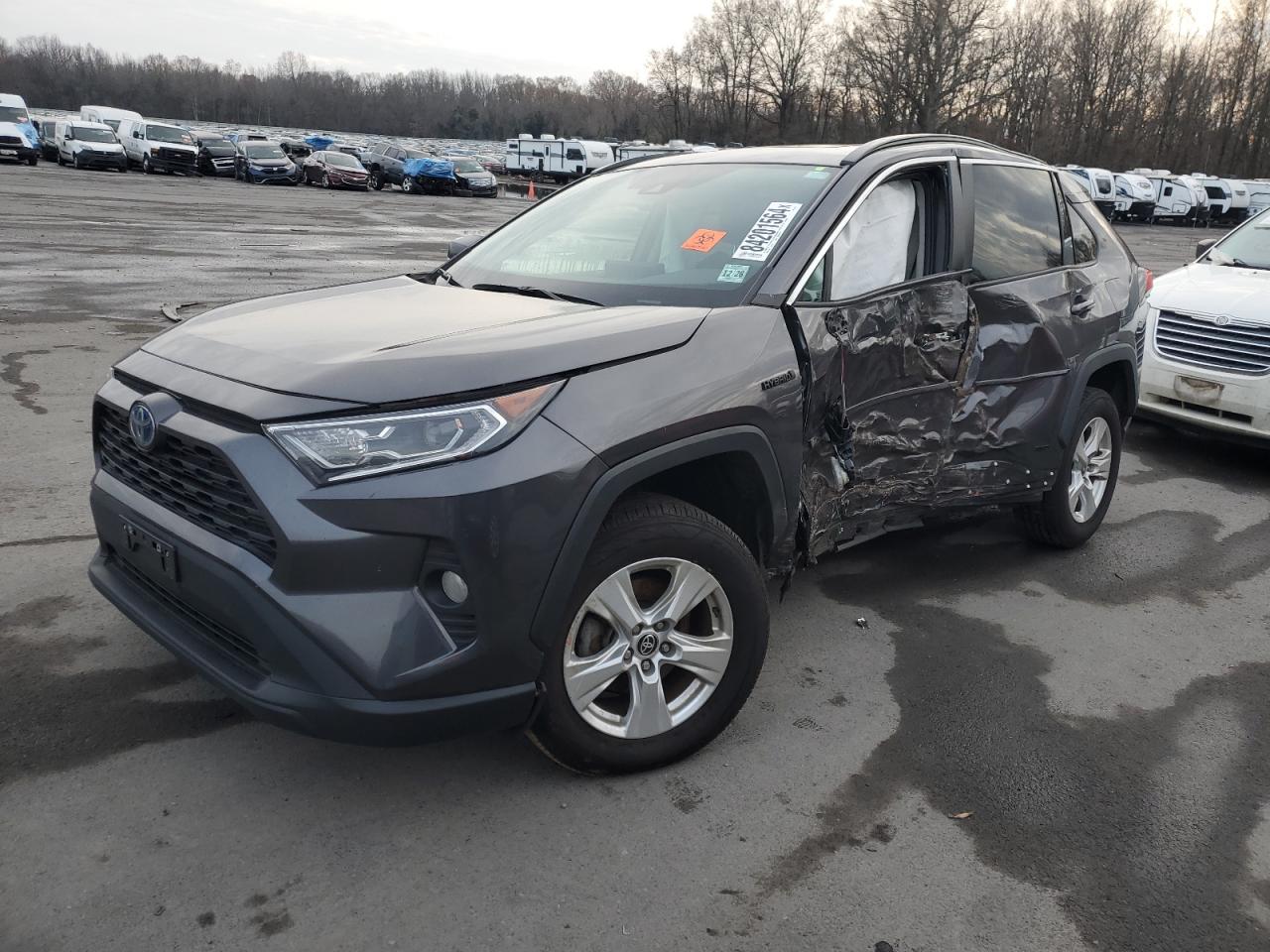 TOYOTA RAV4 2021