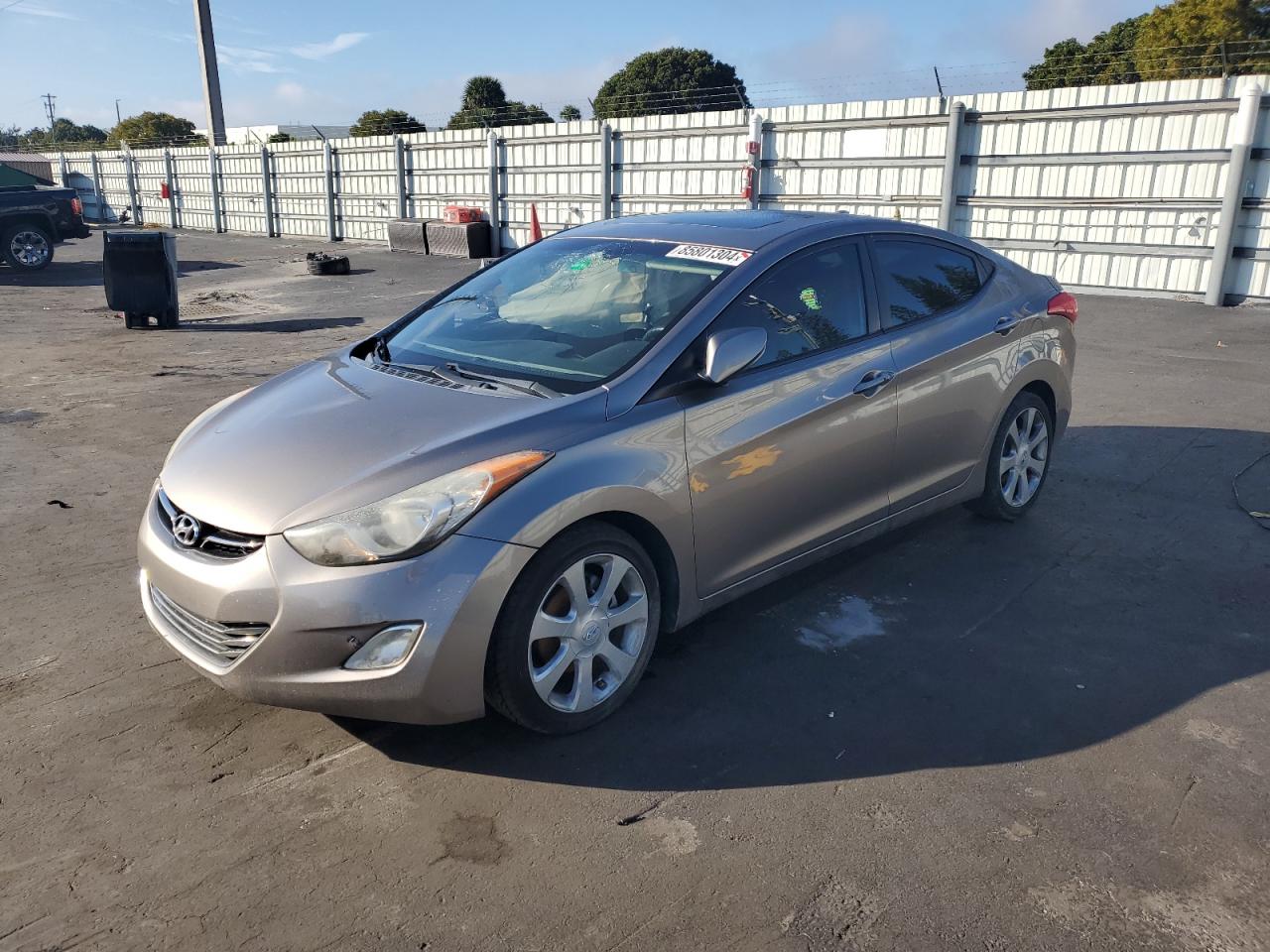HYUNDAI ELANTRA GL 2012