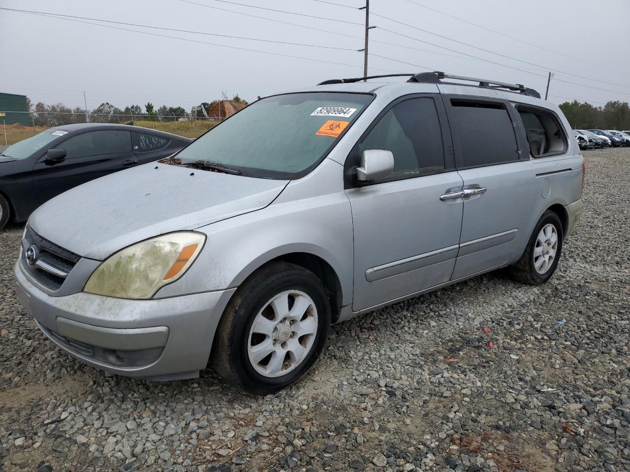 HYUNDAI ENTOURAGE 2007