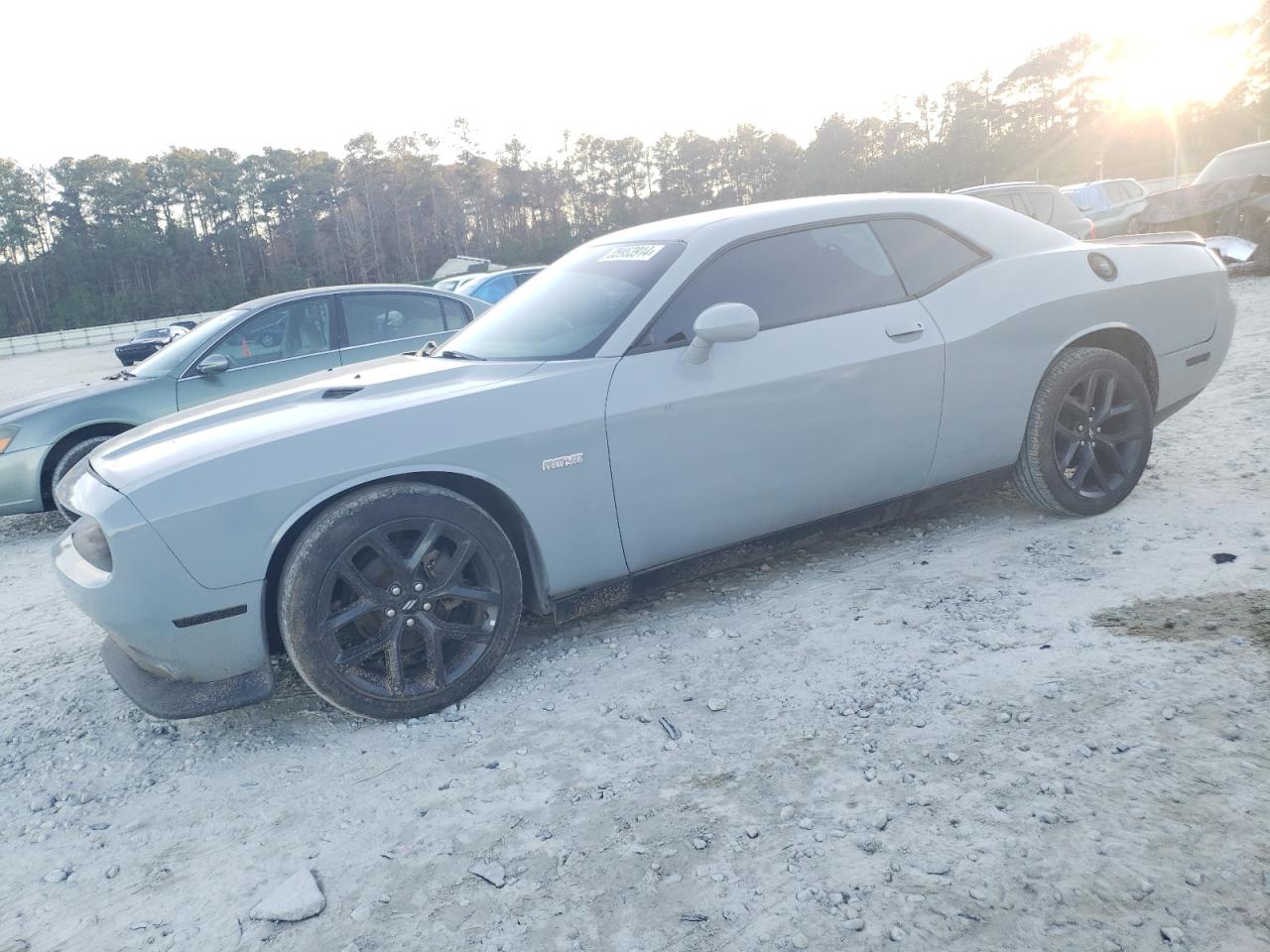 DODGE CHALLENGER 2013