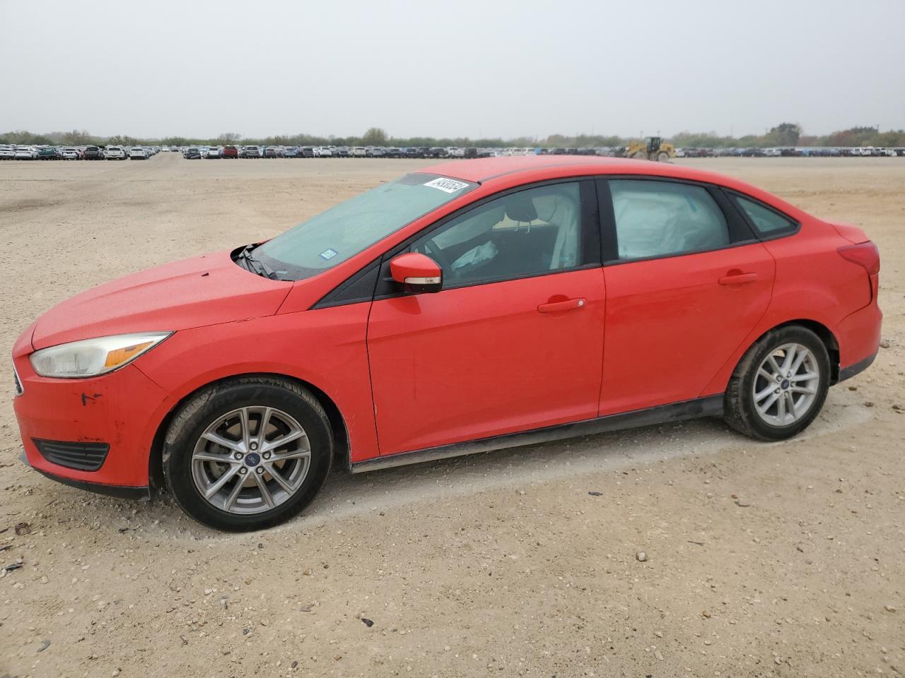 FORD FOCUS SE 2016
