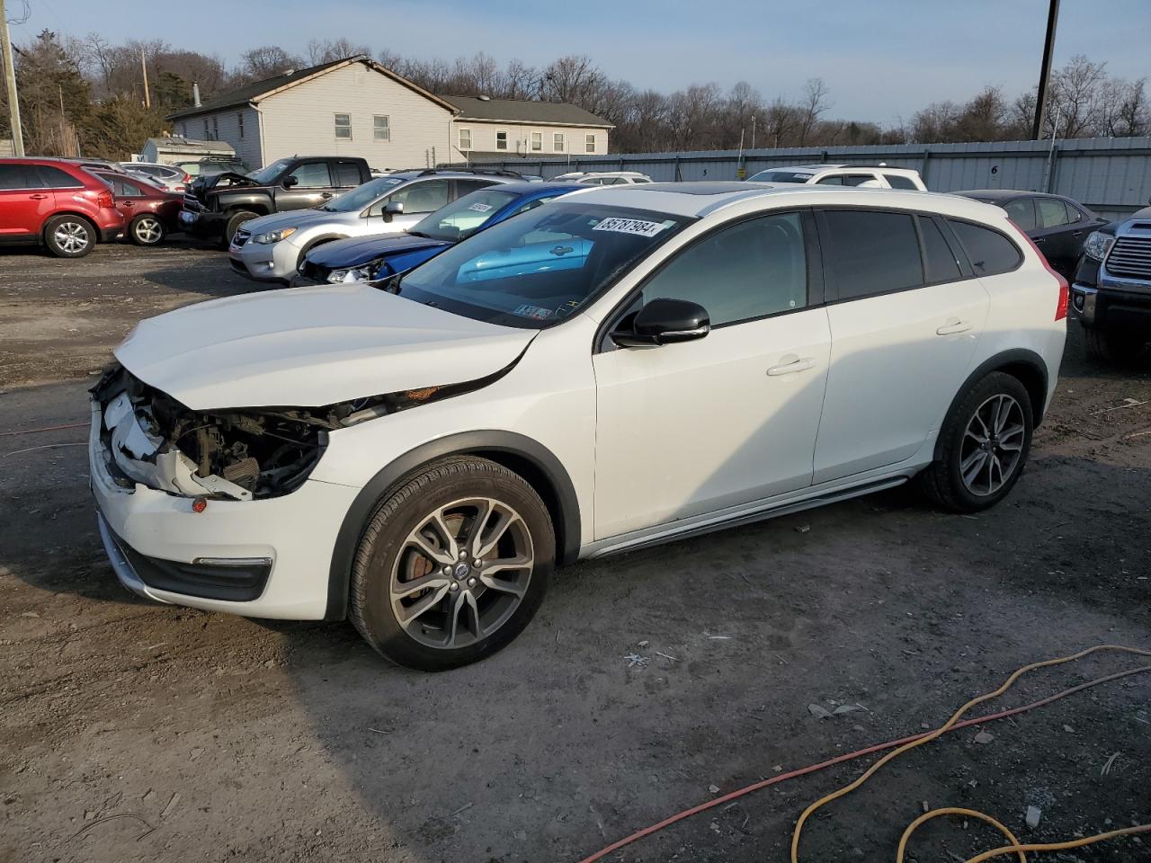 VOLVO V60 CROSS 2016