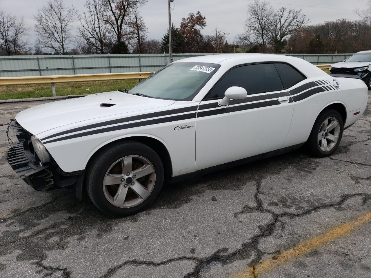 DODGE CHALLENGER 2013