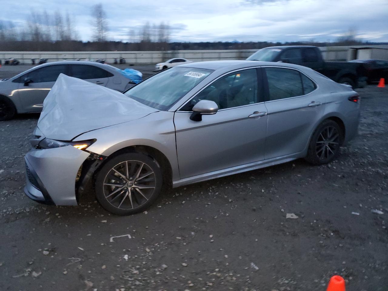 TOYOTA CAMRY SE N 2024