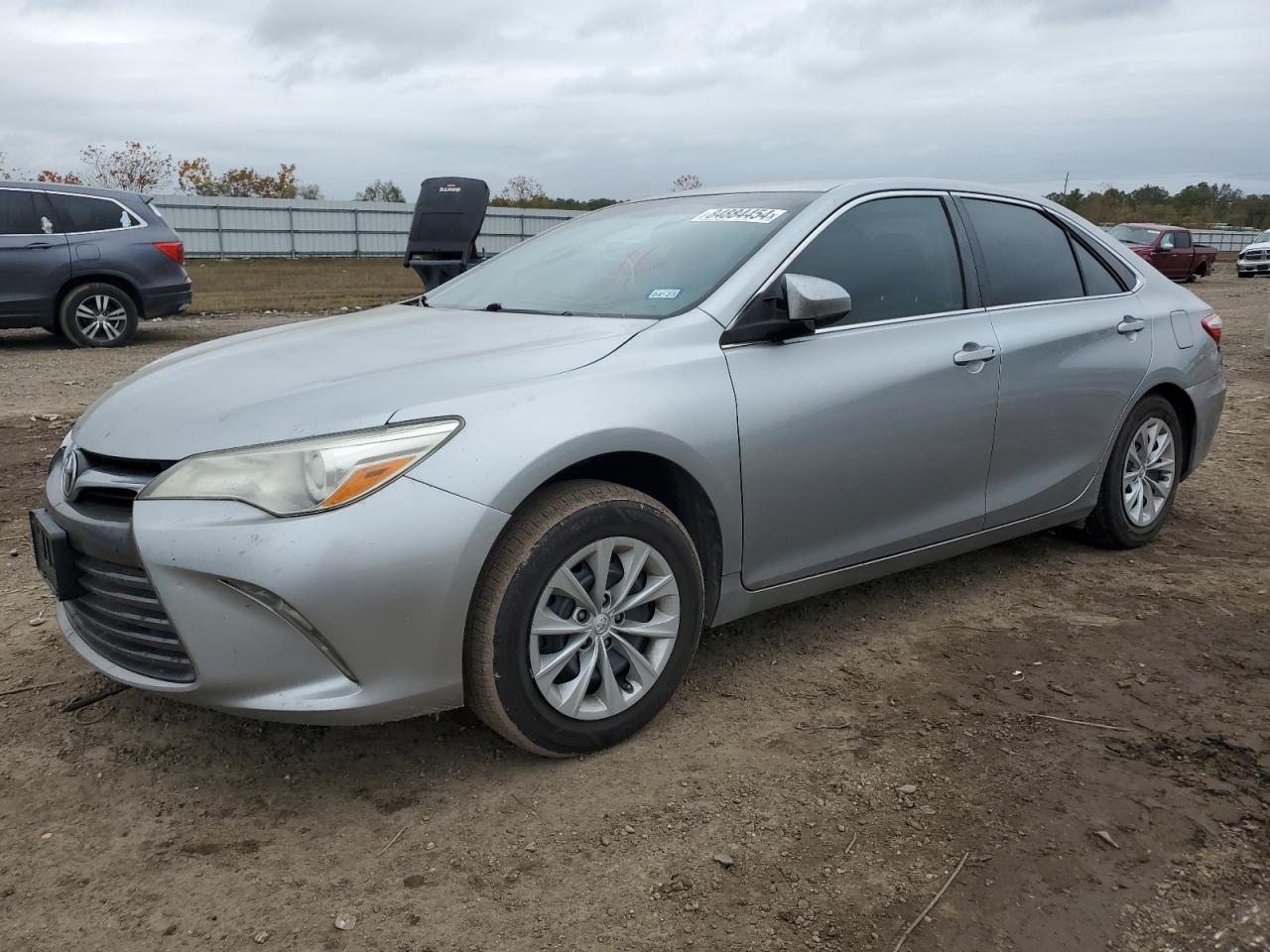 TOYOTA CAMRY LE 2016