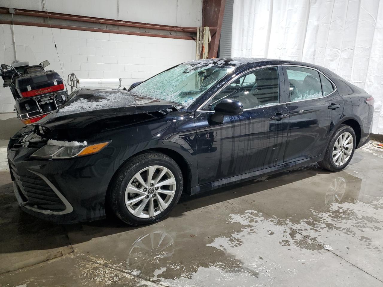 TOYOTA CAMRY LE 2023