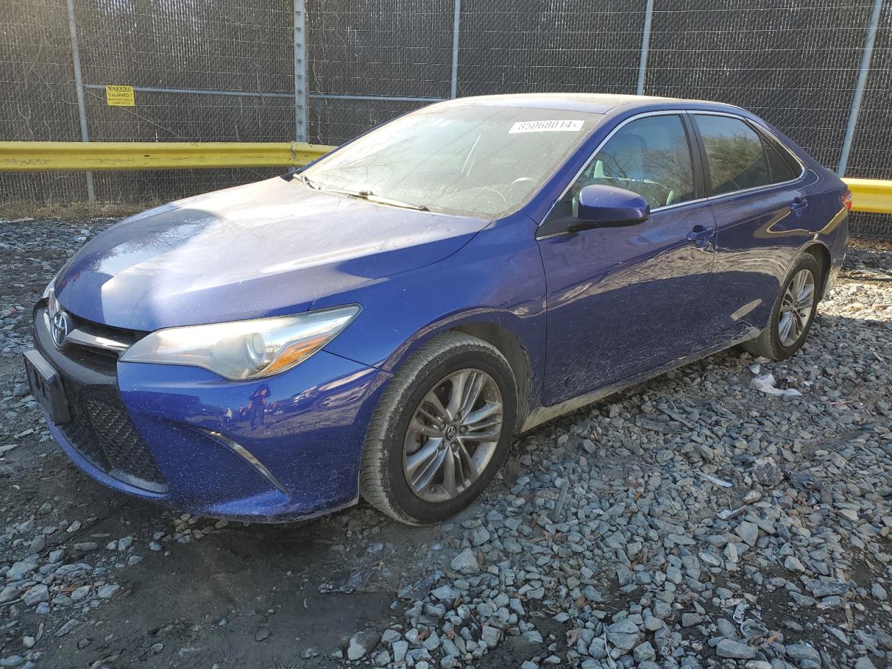 TOYOTA CAMRY LE 2016
