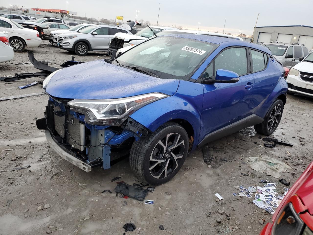 TOYOTA C-HR XLE 2018