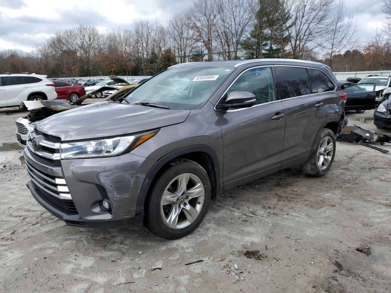 TOYOTA HIGHLANDER 2019