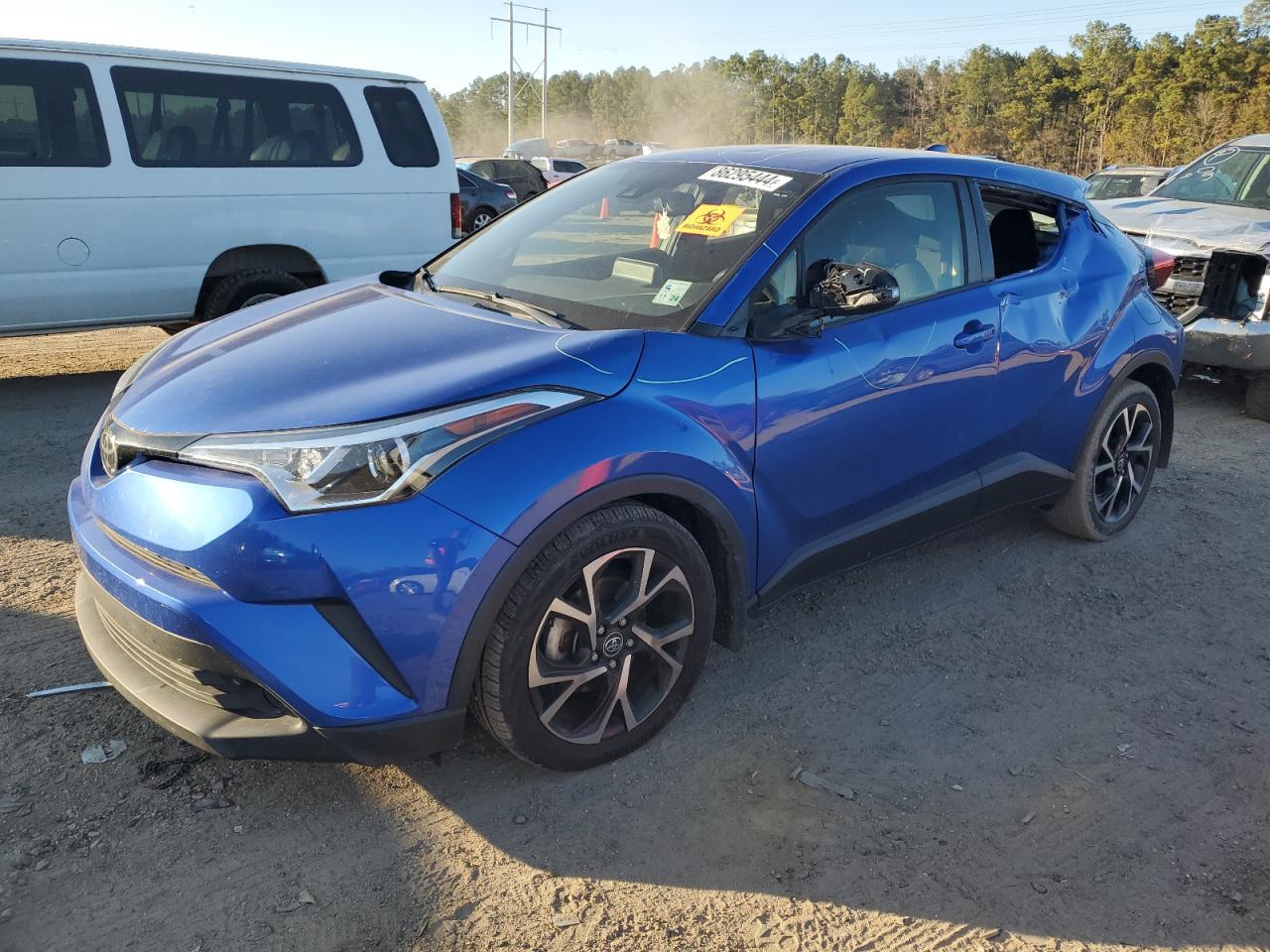 TOYOTA C-HR XLE 2019