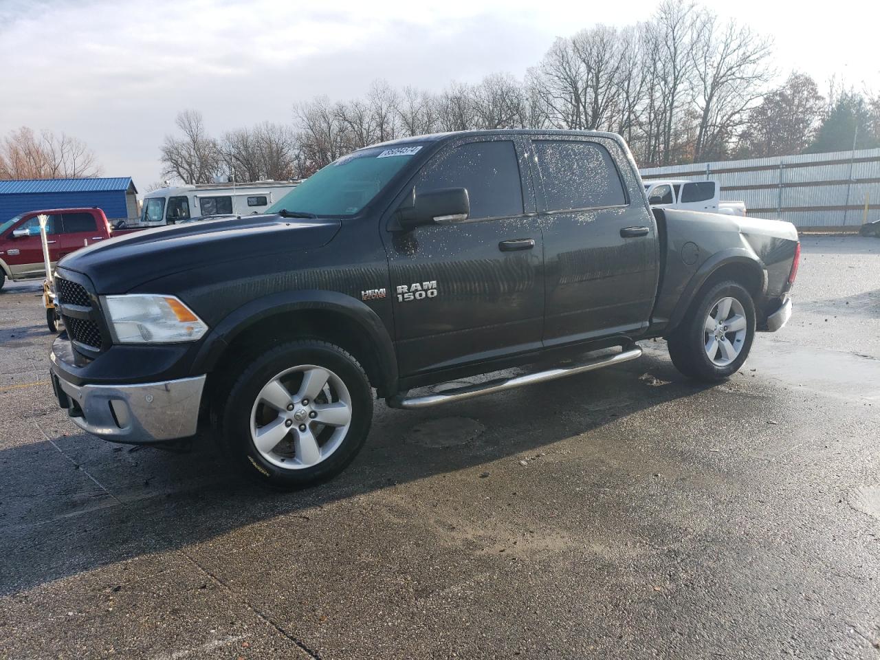 RAM 1500 SLT 2015