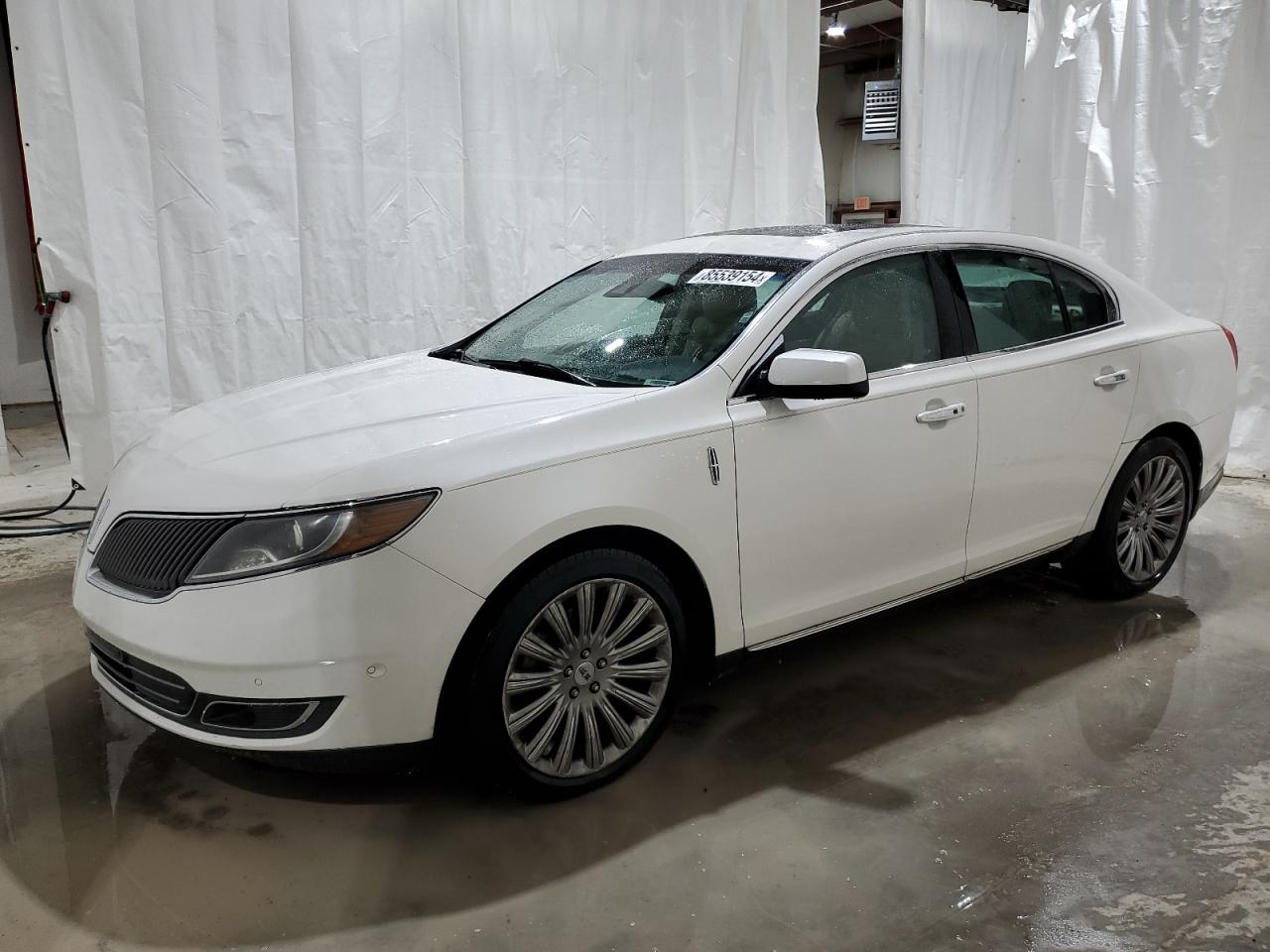 LINCOLN MKS 2015