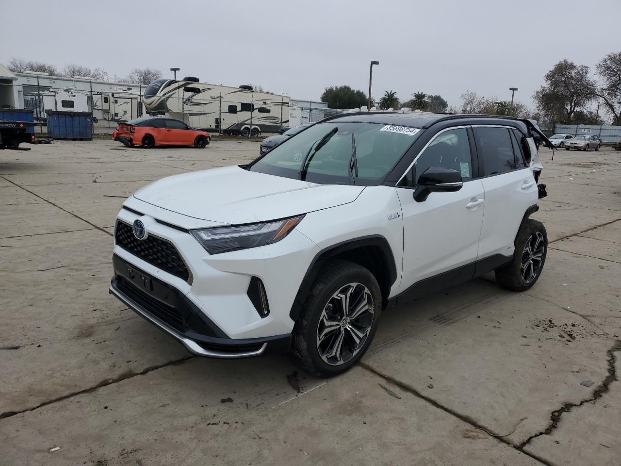 TOYOTA RAV4 PRIME 2024